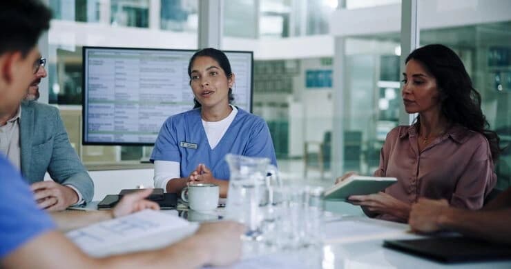 Healthcare, Clinics & Labs