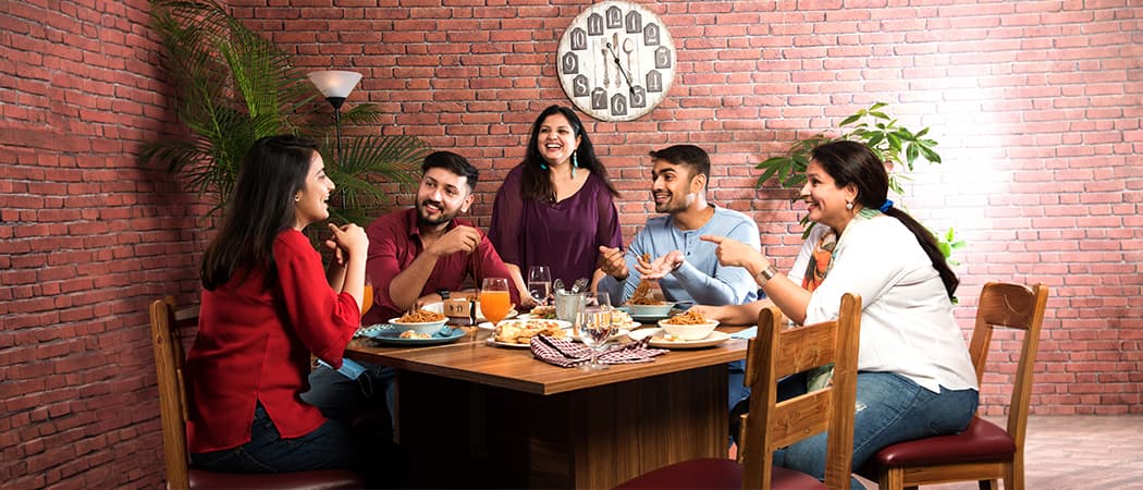Restaurants & Cafes